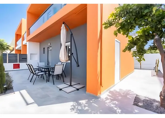 Apartment Evan Rhodes Rhodes City