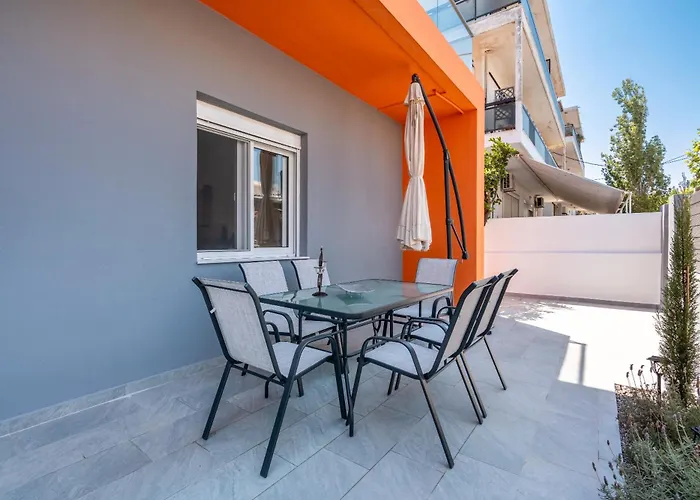 Evan Rhodes * Rhodes City