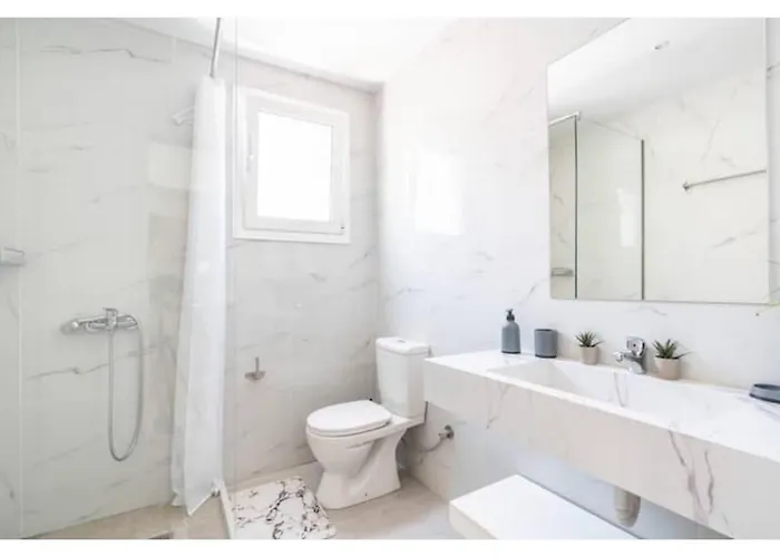 Evan Rhodes Apartment Rhodes City