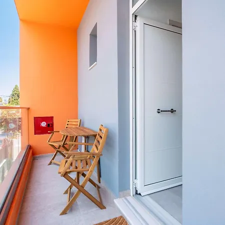 Apartament Evan Rhodes